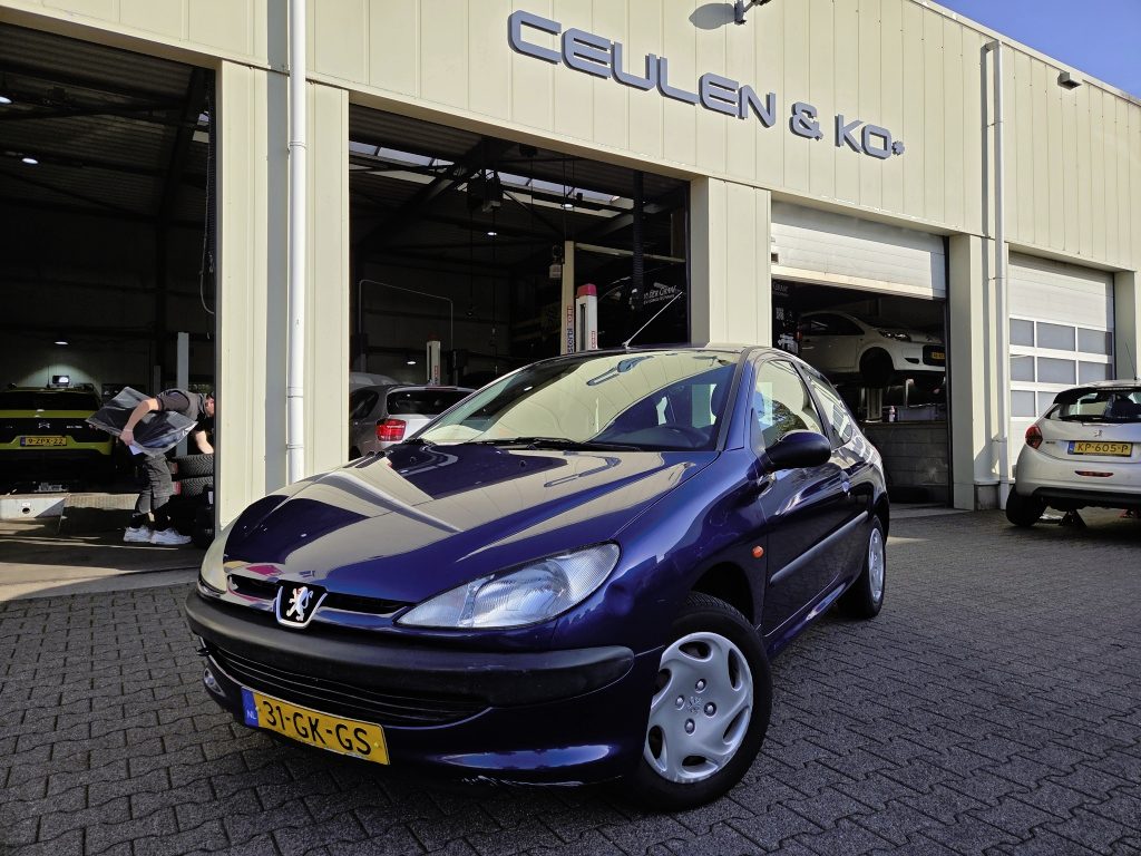 Peugeot 206 1.4 XT