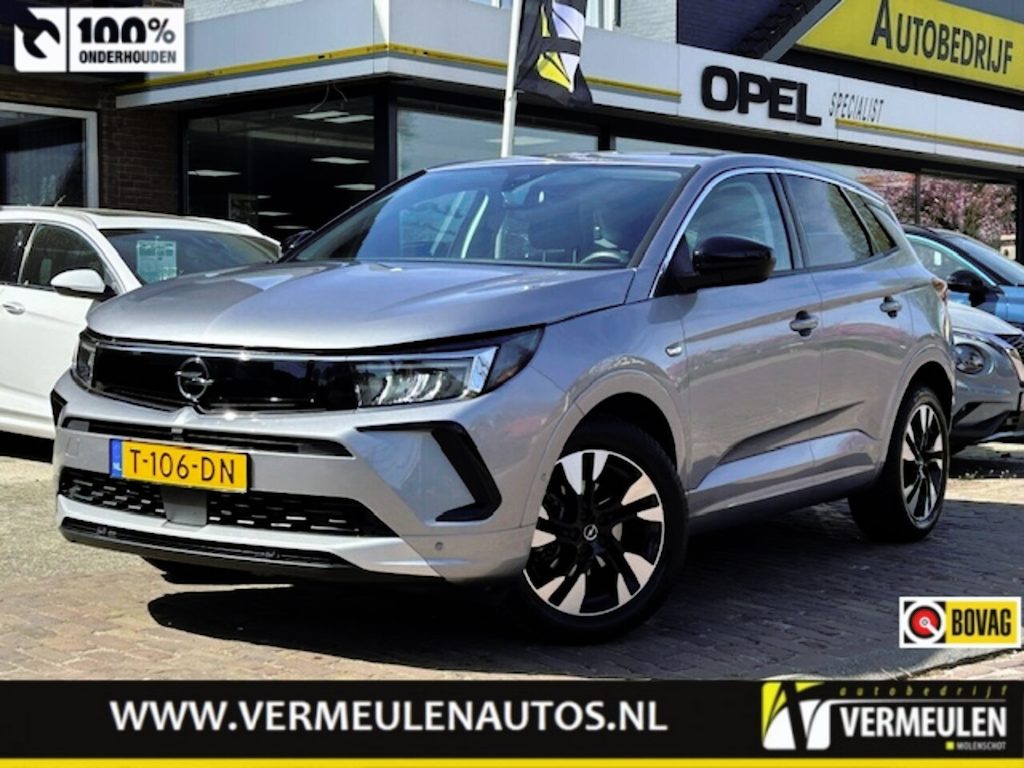 Opel Grandland 1.2 Turbo Level 3