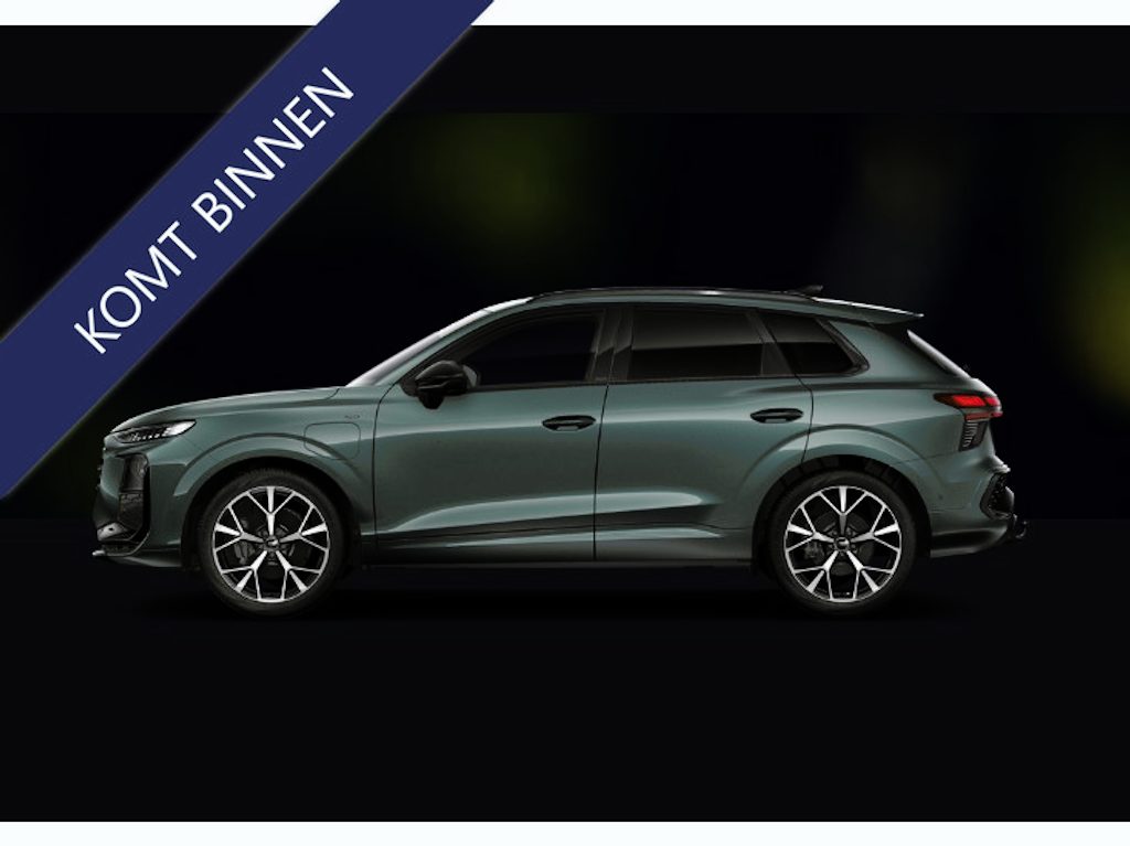 Audi Q3 e-Hybrid 272PK S Edition line | Black Pack | Tech Plus | Pano | Matrix LED | ACC | 360° Camera | Trekhaak | s-line 200Kw
