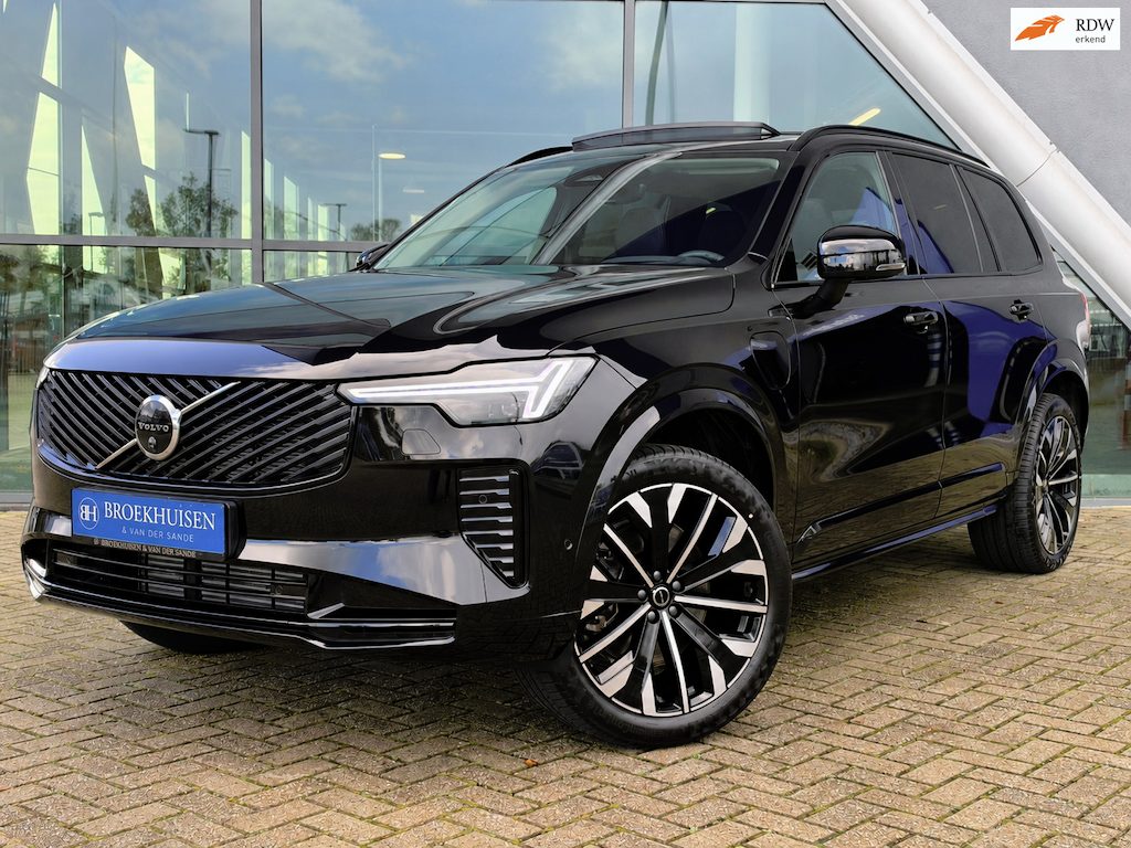 Volvo XC90 2.0 T8 Plug-in hybrid AWD Ultra Dark 455pk Luchtvering / Bowers Wilkins Audio / Massage Stoelen