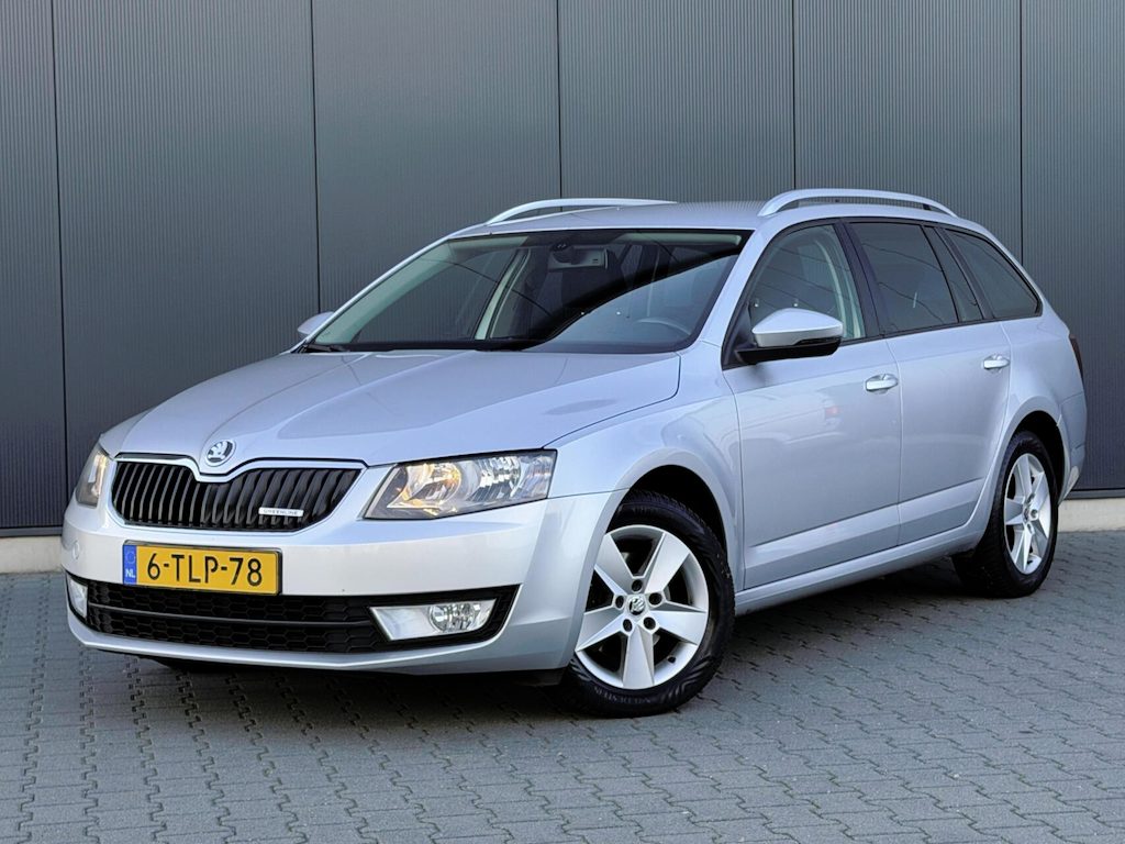 Skoda Octavia Combi 1.6 TDI Greenline Navi - Cruise - Trekhaak
