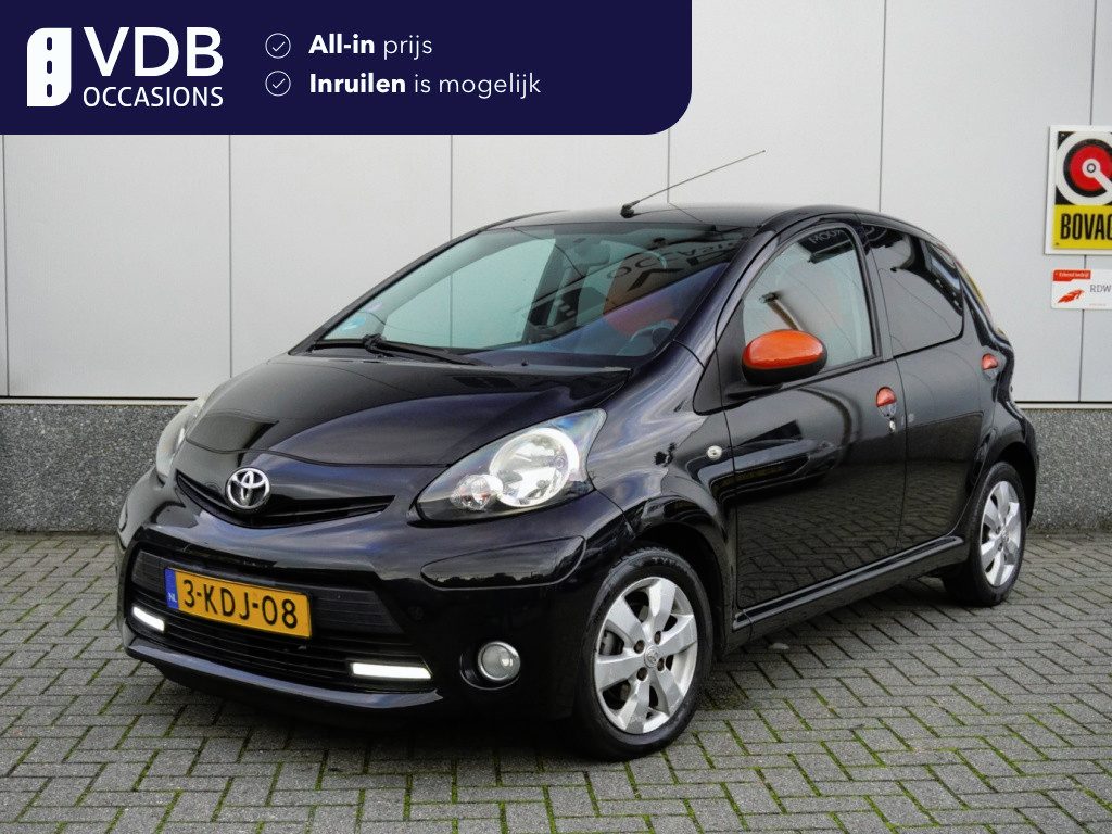 Toyota Aygo 1.0 VVT-i Dynamic Airco | 5-deurs | Bluetooth | NAP