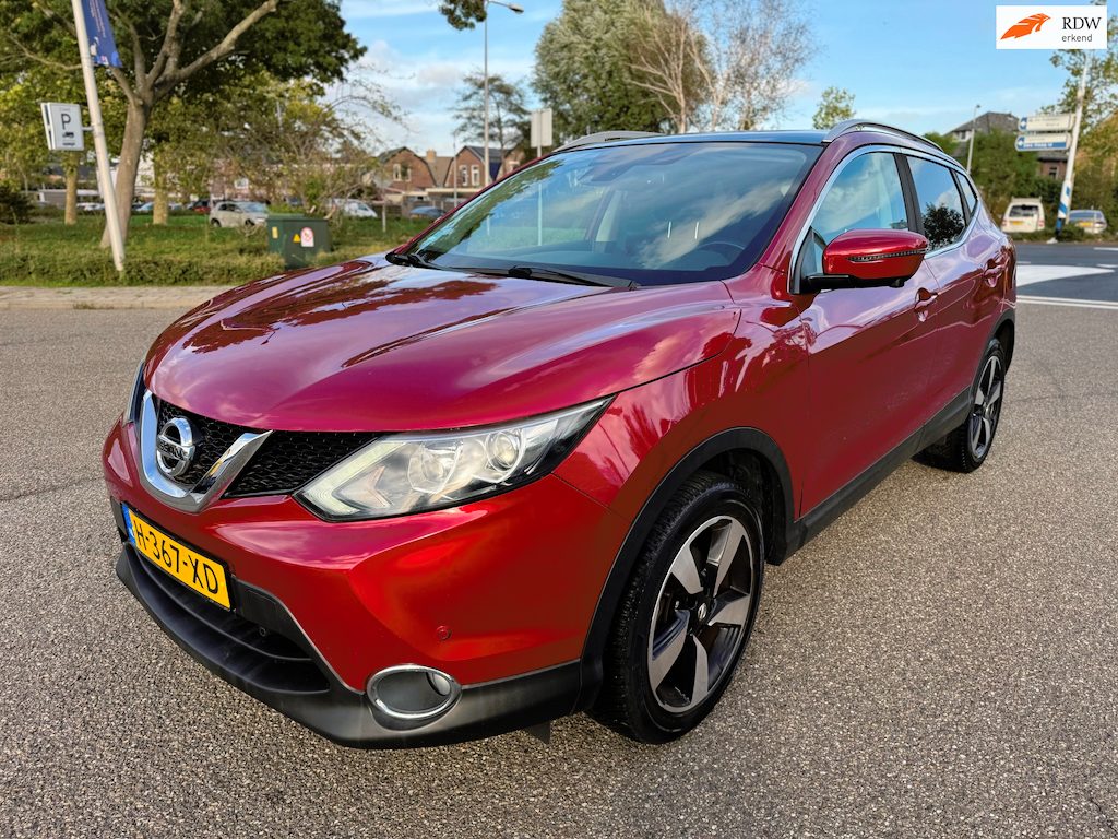 Nissan Qashqai 1.2 Tekna 17" / automaatbak.vervangen / camera / navi / pano / airco / cruise.cont / pdc/ lmv / trekhaak...