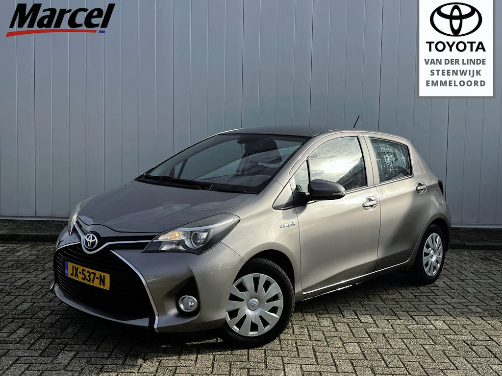 Toyota Yaris 1.5 Hybrid Aspiration Clima Cruise Dealer onderhouden