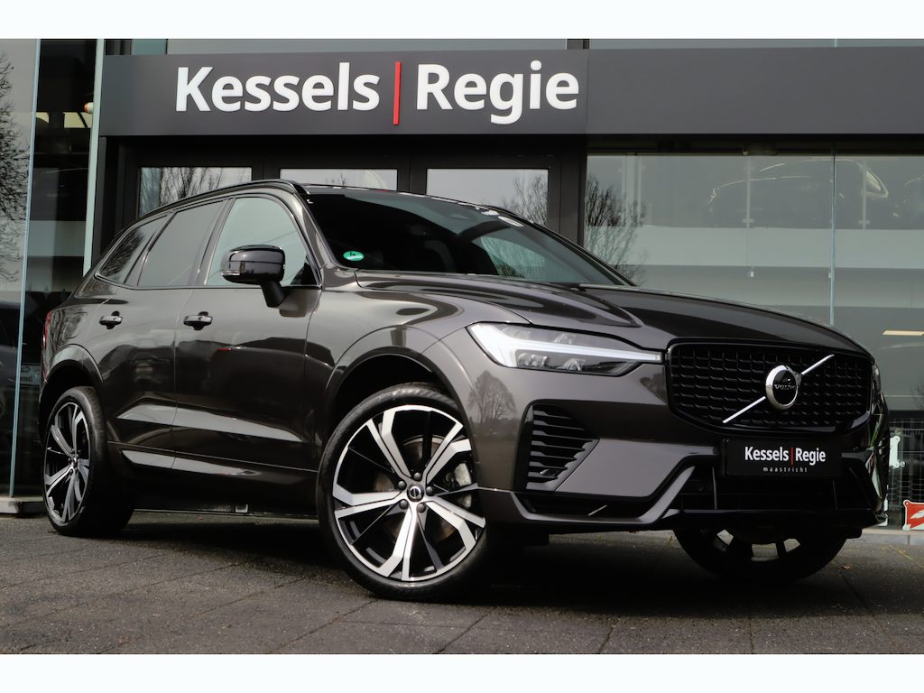 Volvo XC60 2.0 T8 Plug-in AWD Plus Dark | Pano | Memory | El.haak | 21” | Keyless | CarPlay | Stuur/Stoelverwarming