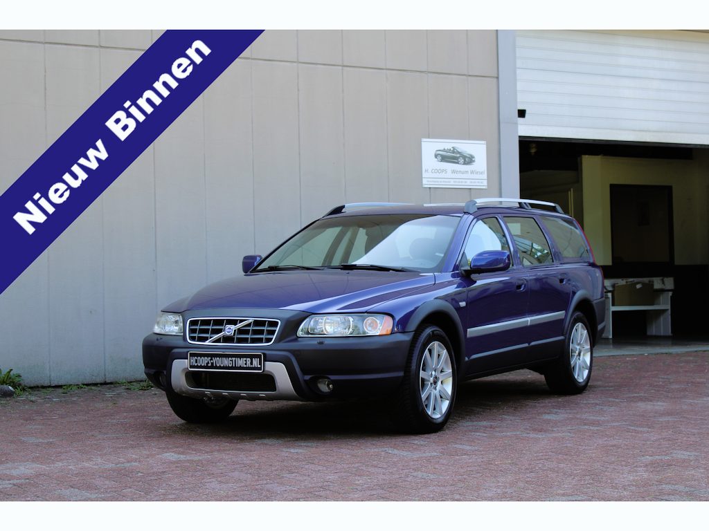 Volvo XC70 2.5 T AWD OCEAN RACE AUTOMAAT BLIJVEND YOUNGTIMER !!! 8x XC70 op voorraad