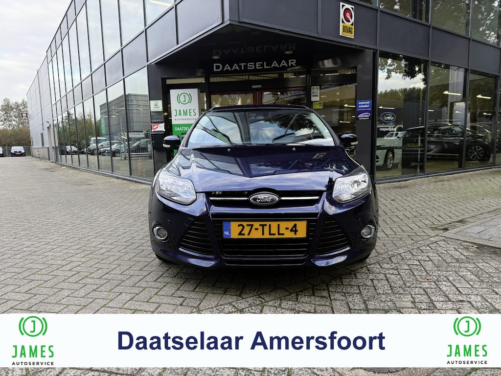 Ford Focus Wagon 1.6 TI-VCT Titanium Navigatie Pakeersensoren