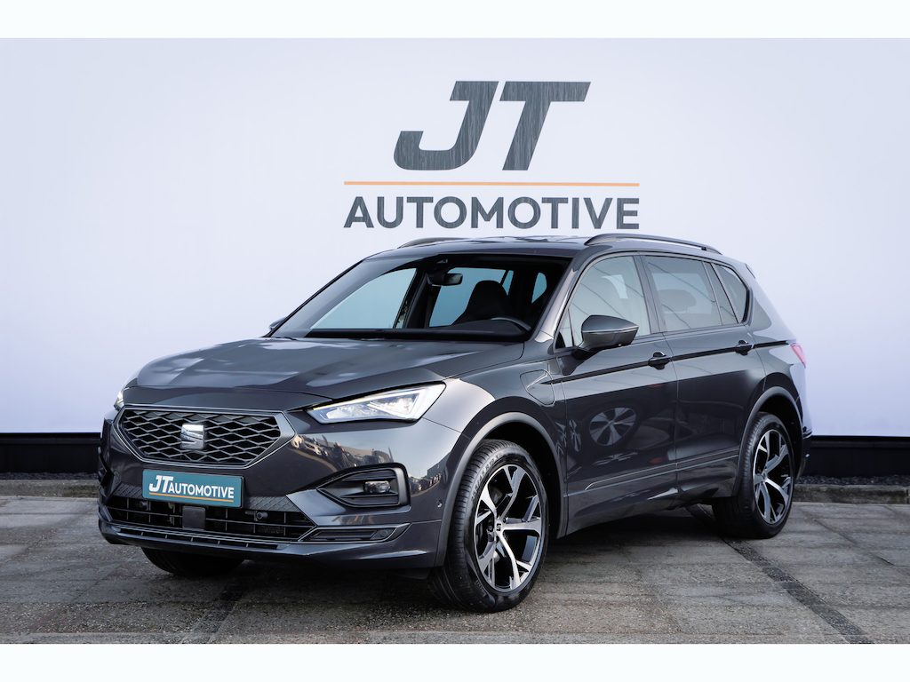 SEAT Tarraco FR 1.4 TSI e-hybrid plug in Trekhaak | Memory stoel | Elektrische kofferbak | Stoelverwarming | Camera | Carplay | Adaptive cruise