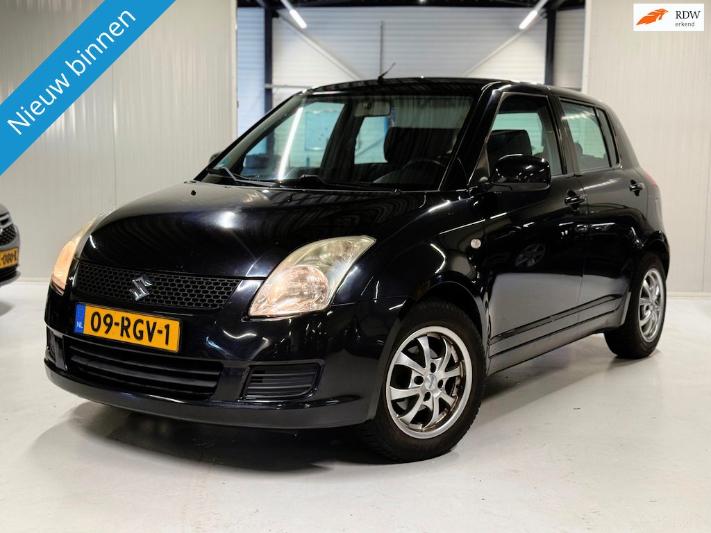 Suzuki Swift 1.3 93PK Base| Airco|Carplay|LM Velgen