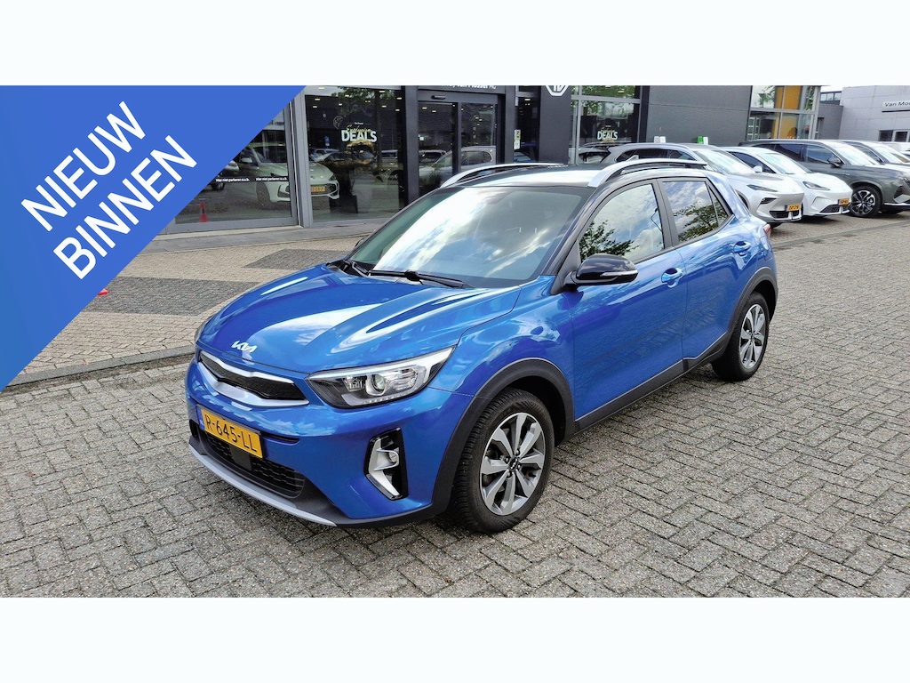 Kia Stonic 1.0 T-GDi MHEV DynamicPlusLine | Camera | Navi | Carplay | Inklapbare buitenspiegels | Vaste trekhaak |