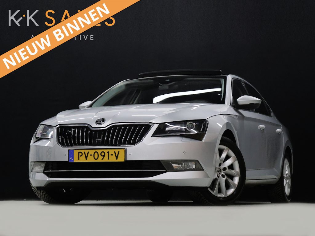 Skoda Superb 1.4 TSI ACT Style Business [SCHUIFKANTELDAK, ADAPTIVE CRUISECONTROL, APPLECARPLAY, ANDROID, STOELVERWARMING, MEMORY SEATS, HALF ALCANTARA, PDC V+A, ELEKTRISCHE ACHTERKLEP, CLIMATE CONTROL, BLUETOOTH, NIEUWSTAAT]
