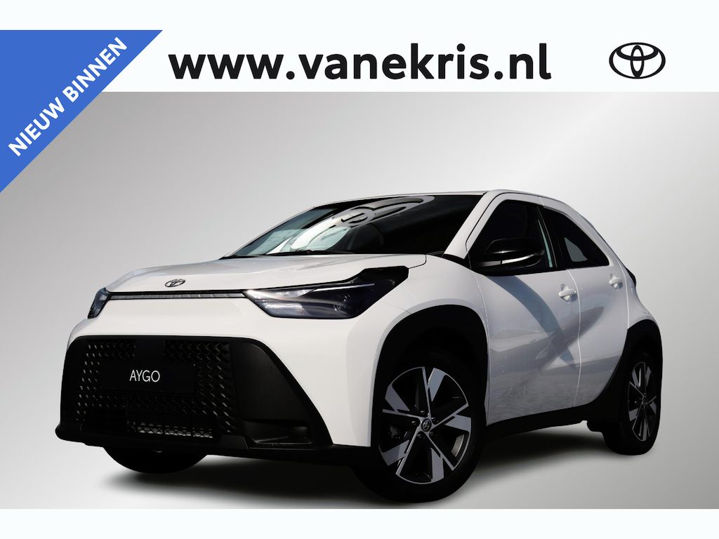 Toyota Aygo X Hybrid 115 Play GO, 17" Inch LM velgen Nieuw en direct leverbaar met € 1.750,- Inruilvoordeel!