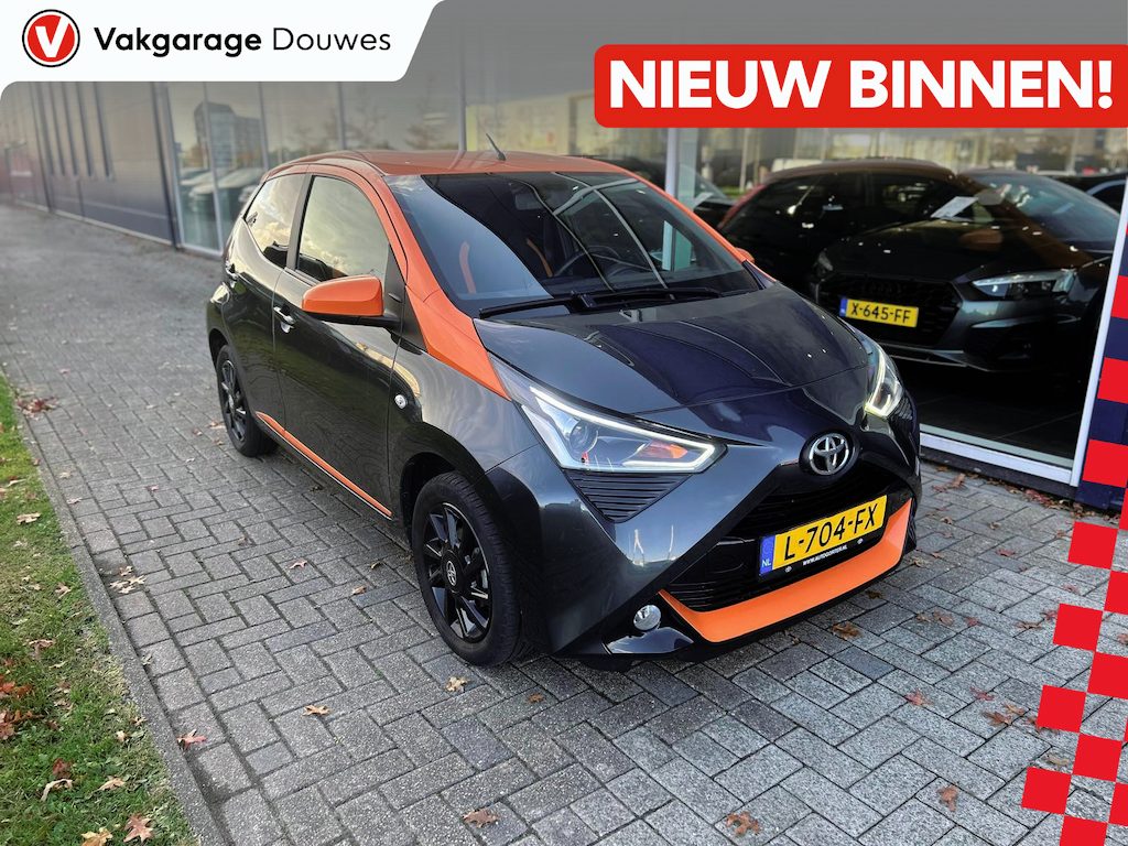 Toyota Aygo 1.0 VVT-i x-JBL Camera | Cruise