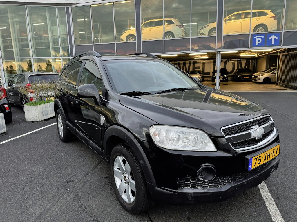Chevrolet Captiva 2.4i Class