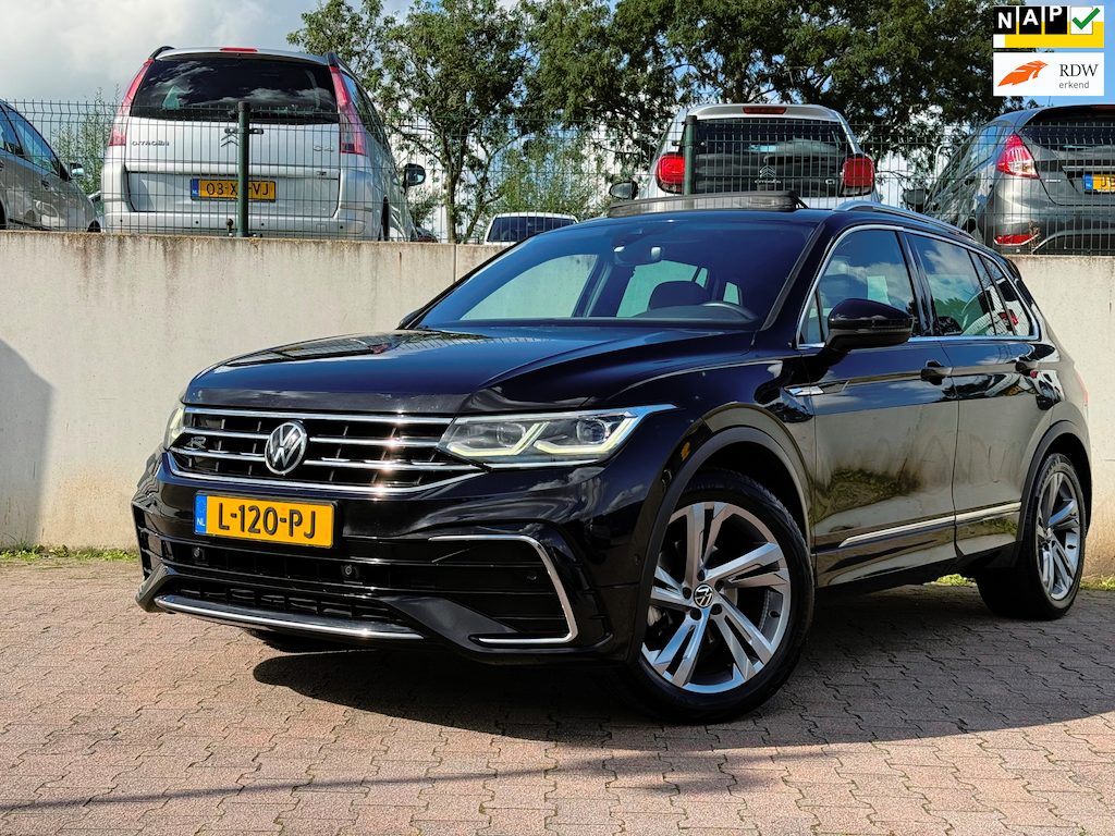 Volkswagen Tiguan 1.5 TSI R-Line Business+/PANO/VIRTUAL DASH/1STE EIGENAAR/BTW AUTO/NETTE AUTO/