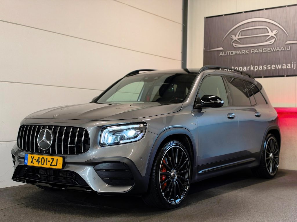 Mercedes-Benz GLB 35 AMG 4MATIC Pano, Apple Carplay, 360° Camera, Sfeerverlichting, Cruise Control, Multibeam, 21", Keyless