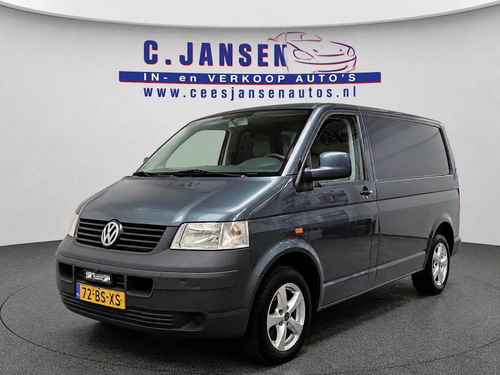 Volkswagen Transporter 2.5 TDI 300 Goed onderhouden! | Trekhaak | Elektr. Glazen schuif/kanteldak | Armsteunen voor | Metaalkleur