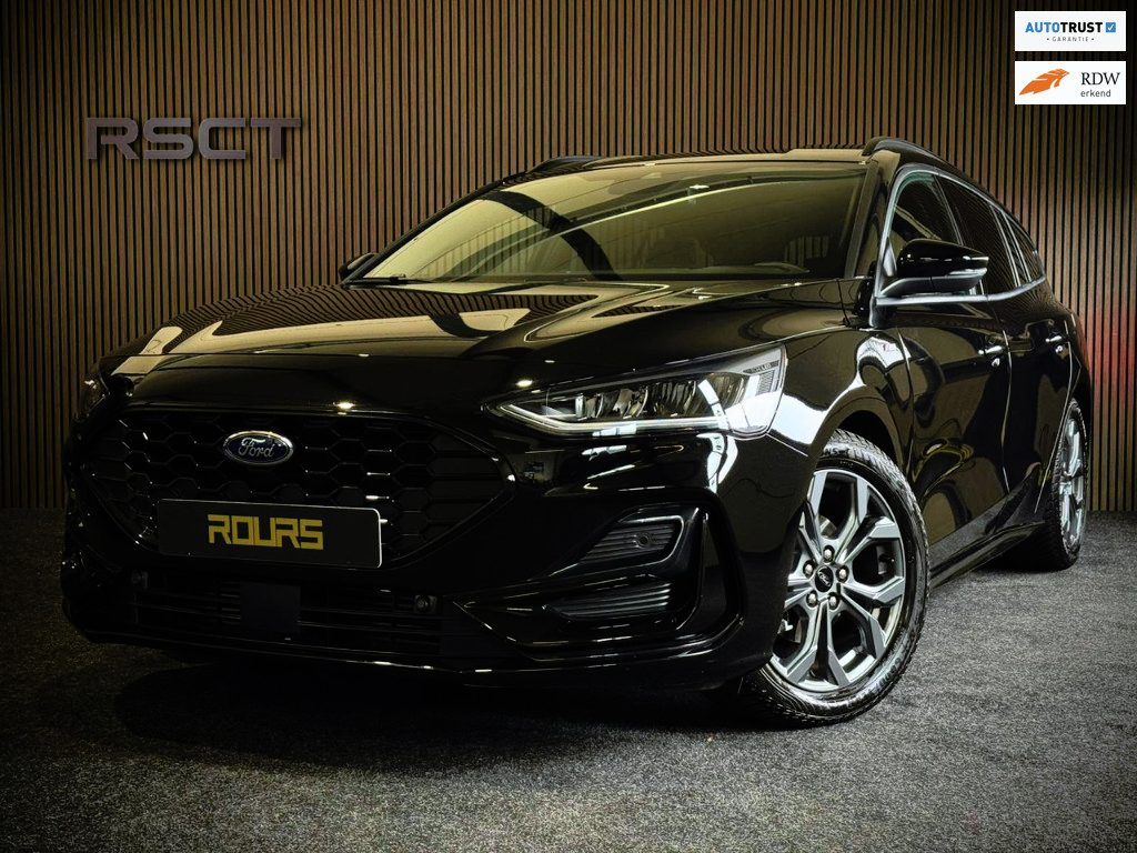 Ford Focus 1.0 Ecoboost Hybrid ST-Line|ACC|Lane|Blindspot|Camera