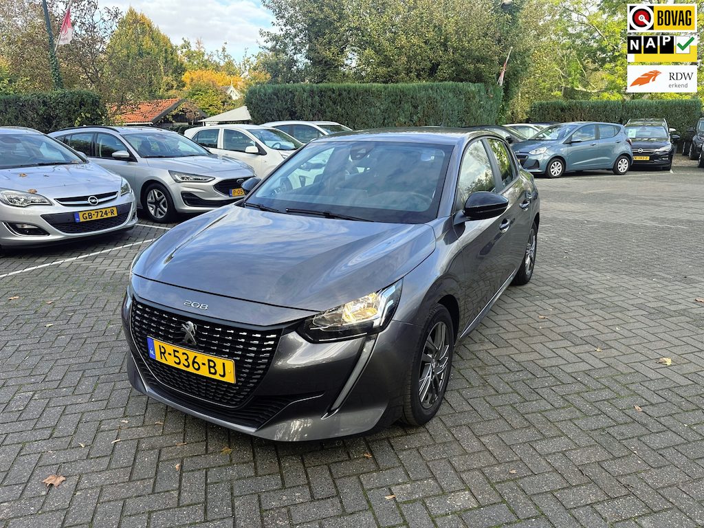 Peugeot 208 1.2 PureTech Active Pack , carplay , pdc
