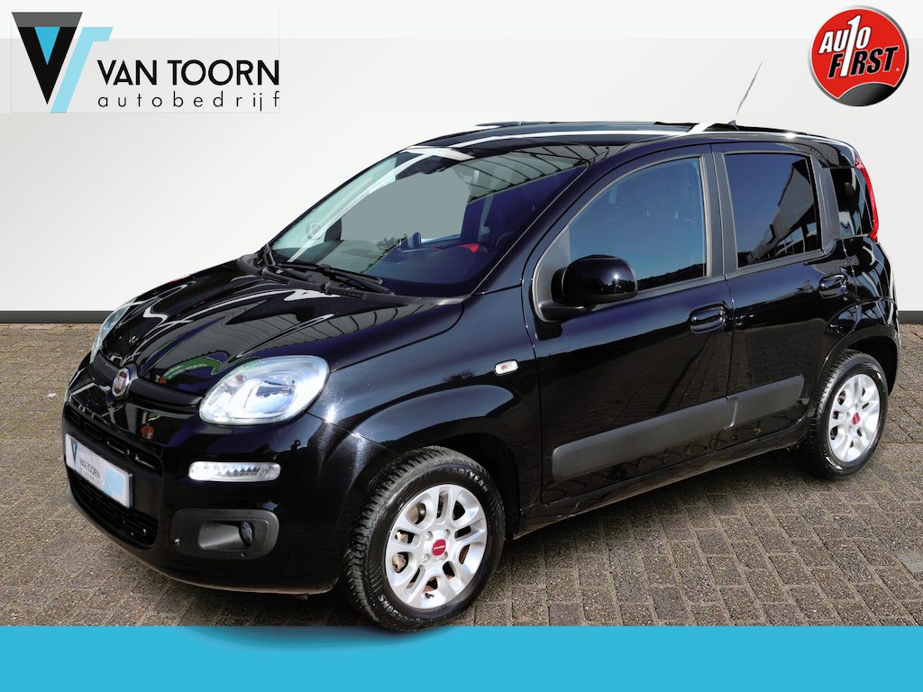 Fiat Panda 0.9 TwinAir Lounge. Panoramadak, Tomtom navi, parkeersensoren.