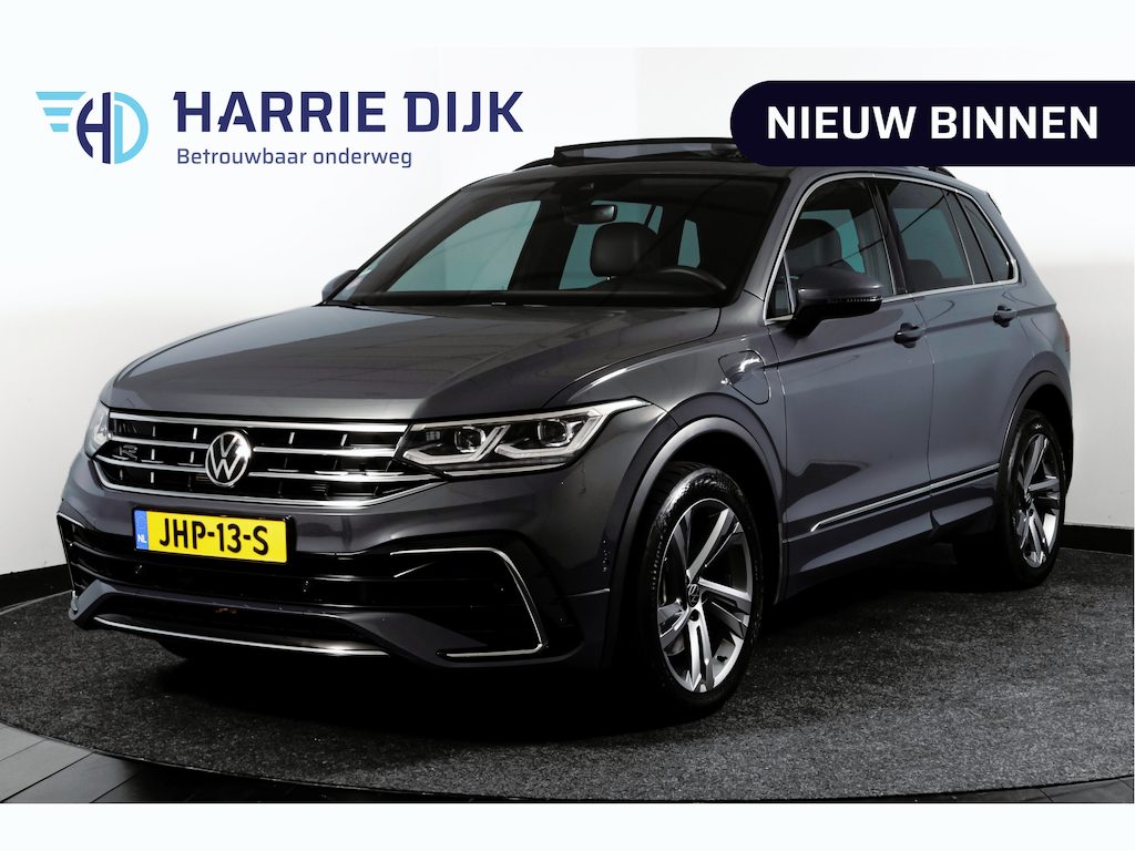 Volkswagen Tiguan 1.4 TSI eHybrid R-Line Business+ | S/K- Panodak | Dig. Cockpit | Adapt. Cockpit | Stoelverw. | PDC | Camera | NAV + App. Connect | ECC | Afn. Trekhaak | Elek. Klep | LM  19" |