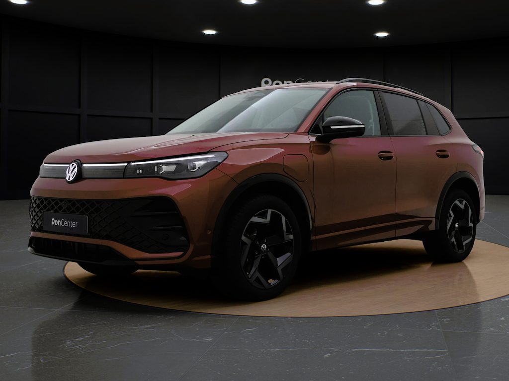 Volkswagen Tiguan Edition 20 1.5 eHybrid 150 kW / 204 PK | Pano dak | Trekhaak | Stoelverwarming | Keyless | Camera |