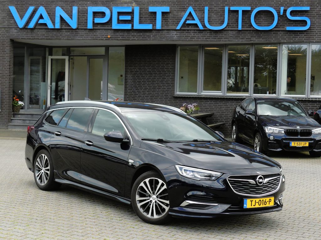Opel Insignia Sports Tourer 1.5 Turbo Business Executive / Winter Pack /