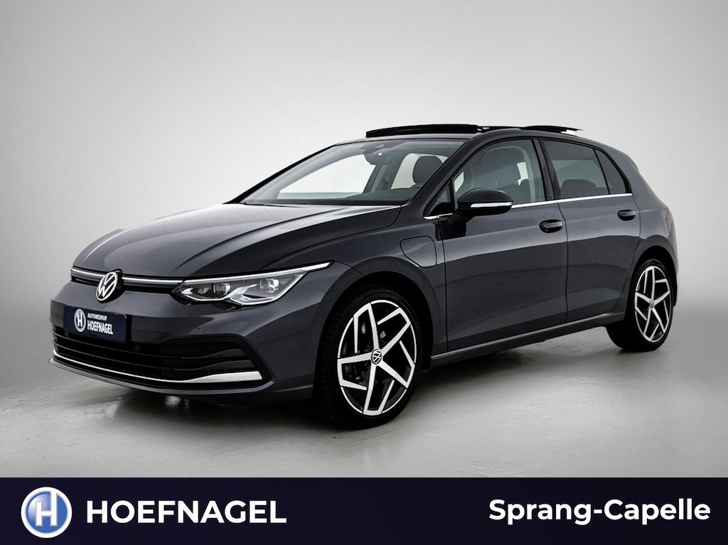 Volkswagen Golf 1.4 eHybrid GTE | Pano | Adaptive Cruise | Memory Stoelen | IQ Light | Stoelverwarming