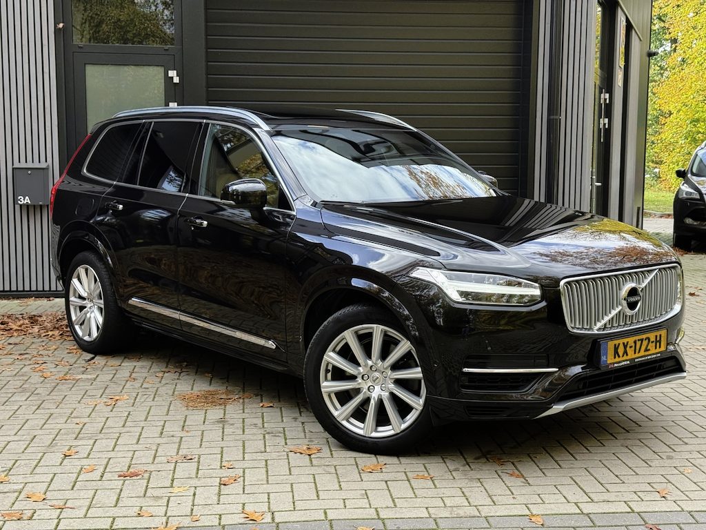 Volvo XC90 2.0 T8 AWD Inscription Zevenzitter | 2e eigenaar | Luchtvering | Panoramadak | Head-up display | Pilot Assist