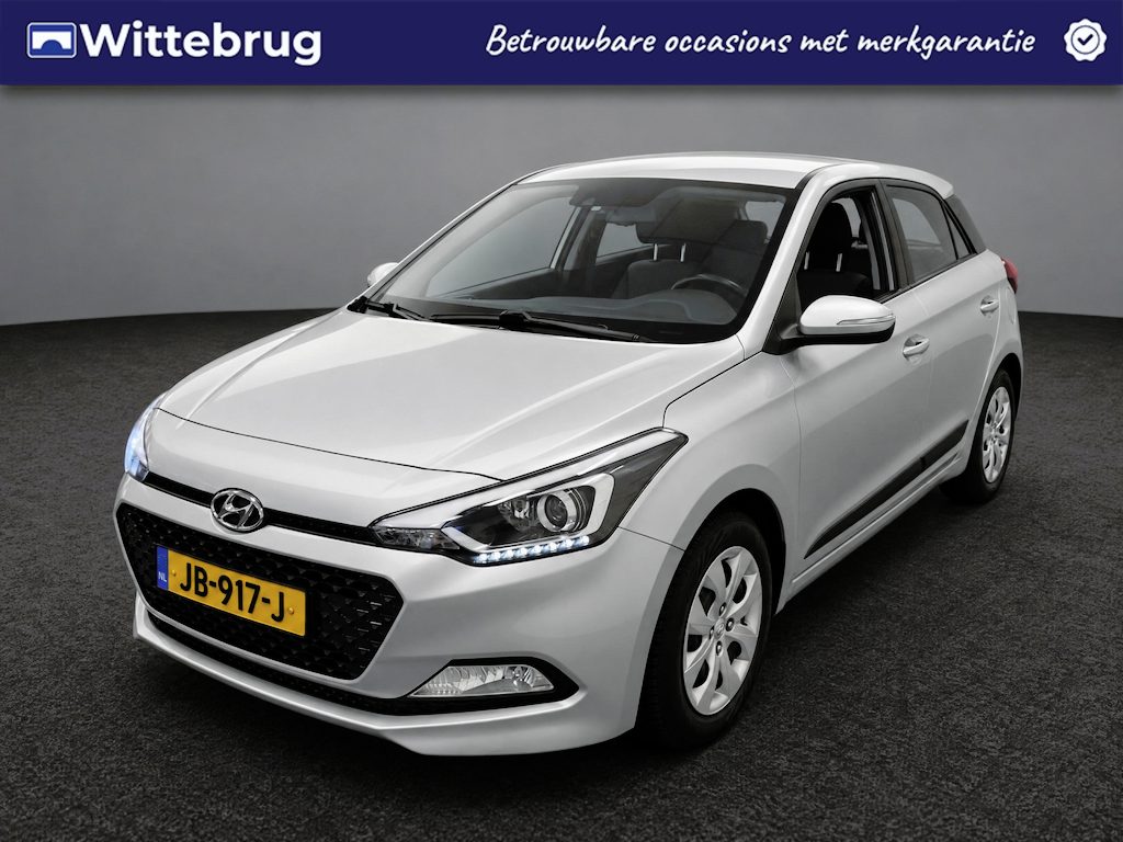 Hyundai i20 1.2 HP i-Motion Comfort TREKHAAK | NAVIGATIE | AIRCO
