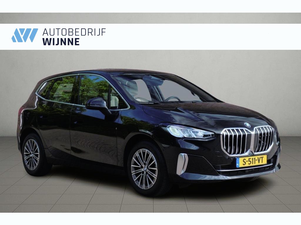 BMW 2-Serie Active Tourer 218i 136pk Aut. Luxury Line | Navi | App Connect | Climate | Leder | Elektrische Achterklep | Camera | Sfeerverlichting | Cruise