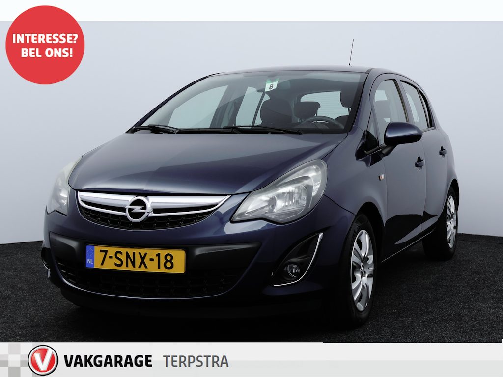Opel Corsa 1.2-16V Design Edition/ APK 11-27!/ 5-Drs/ Trekhaak/ 15'' LMV/ Stoel + Stuurverw./ Airco/ Cruise/ Elek. pakket/ Isofix/ Radio-CD AUX/ Multi. LEDER. Stuur/ PDC/ Mistl.