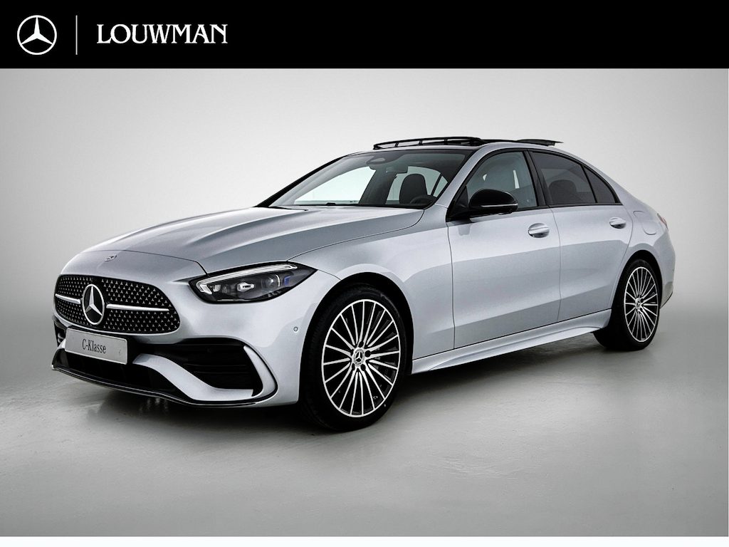 Mercedes-Benz C-klasse 300 e 140 Years Edition | Premium Plus | Nightpakket | Trekhaak | Panoramaschuifdak | 360° camera | GUARD 360° Plus | Middenconsole metaalstructuur | 19" multispaaks lichtmetalen AMG-velgen |