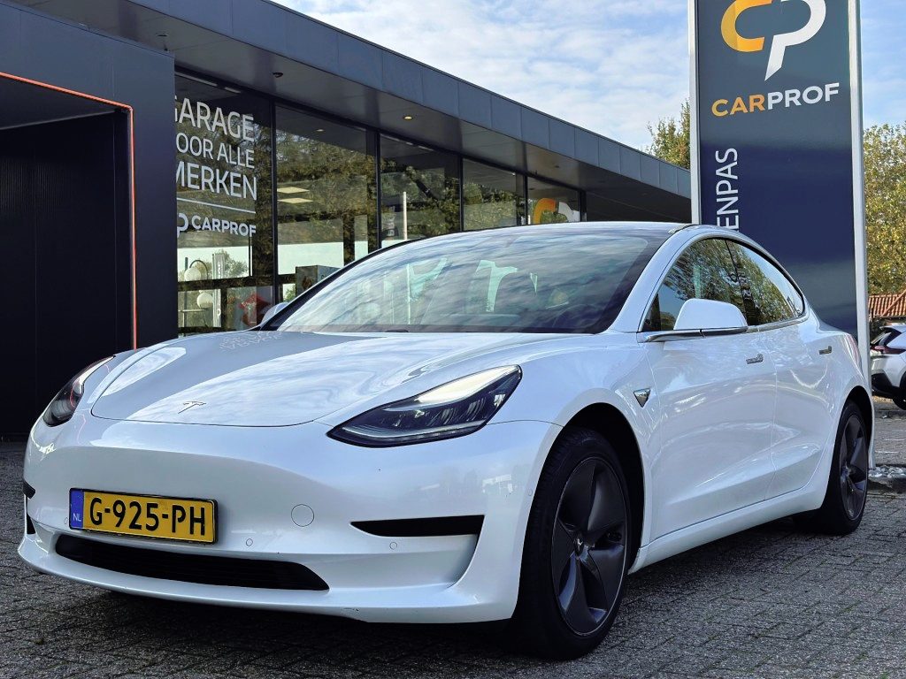 Tesla Model 3 Standard RWD Plus 60kWh '' Panoramadak - Navi - Camera ''