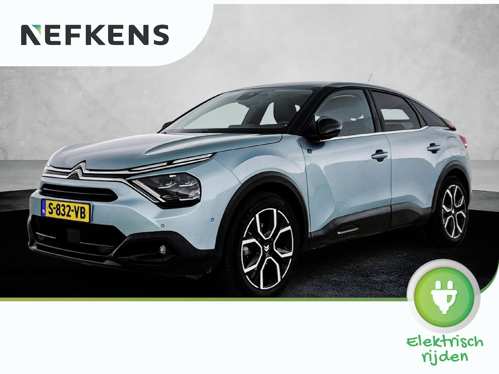 Citroën E-C4 Shine 50 kWh 136pk | Accu 95% | Navigatie | Achteruitrijcamera | Lederen bekleding | Stoelen elektrisch+massage+verwarmd | Dodehoeksensor | Climate Control | Adaptieve Cruise Control | Head-up display | Full Led koplampen | Parkeersensoren v+a | Keyless | Apple Carplay / Android Auto | Bluetooth | DAB+ radio | 18" lichtmetalen velgen |