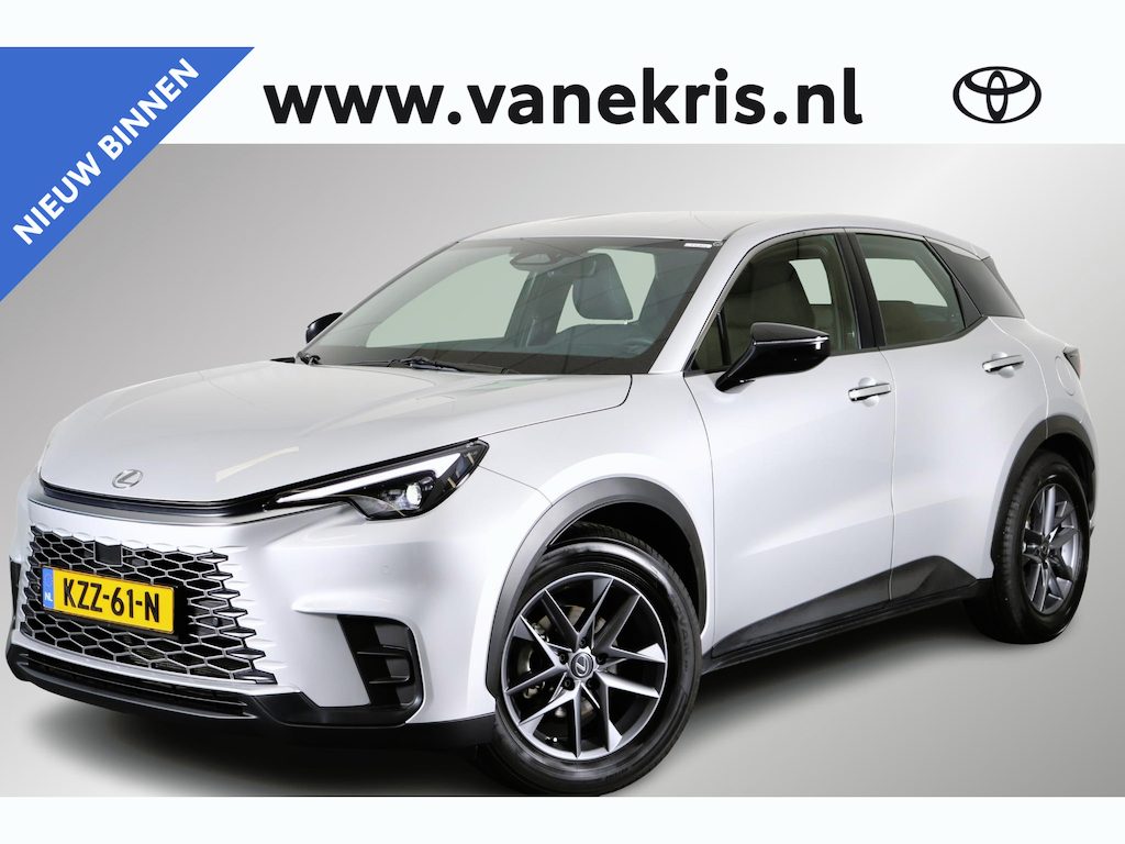 Lexus LBX 1.5 2WD – stuur- en stoelverwarming