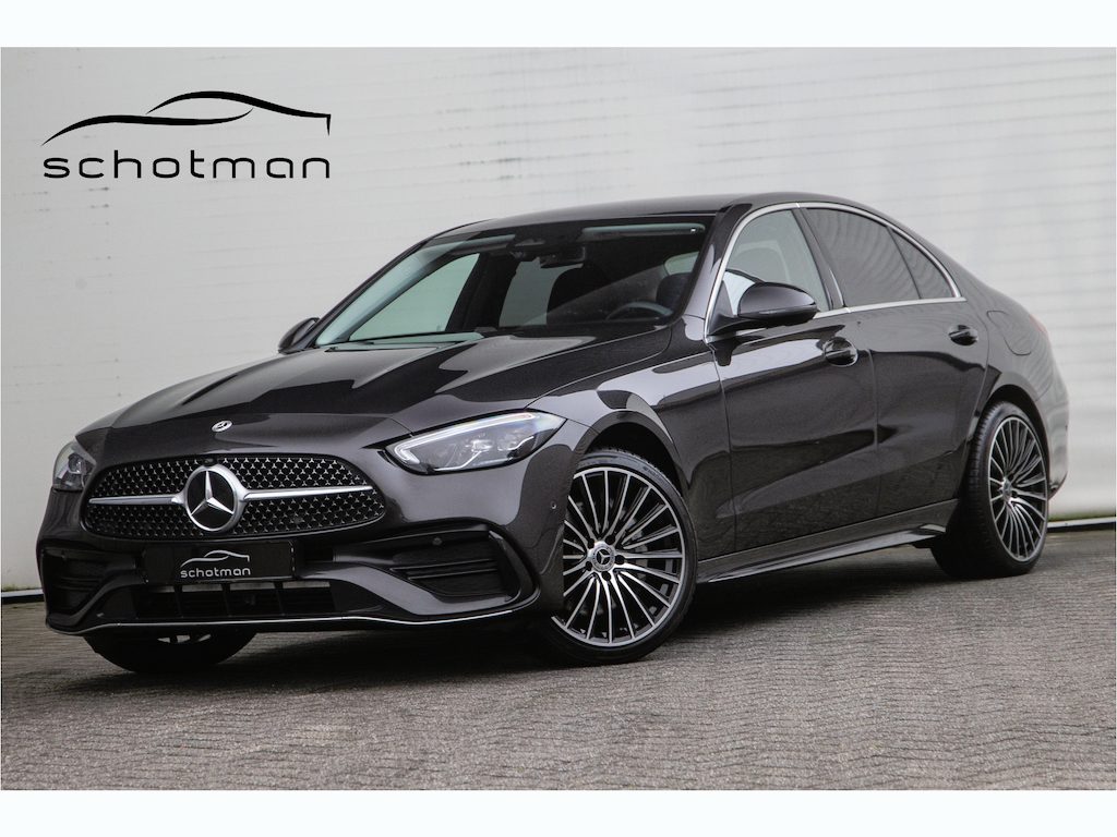 Mercedes-Benz C-klasse 300 e AMG Line, Distronic, Burmester, 19" 2025