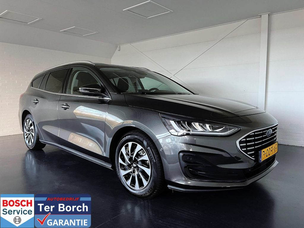 Ford Focus Wagon 1.0 EcoBoost Hybrid Titanium,Stoel/Stuur/Voorruit verwarming