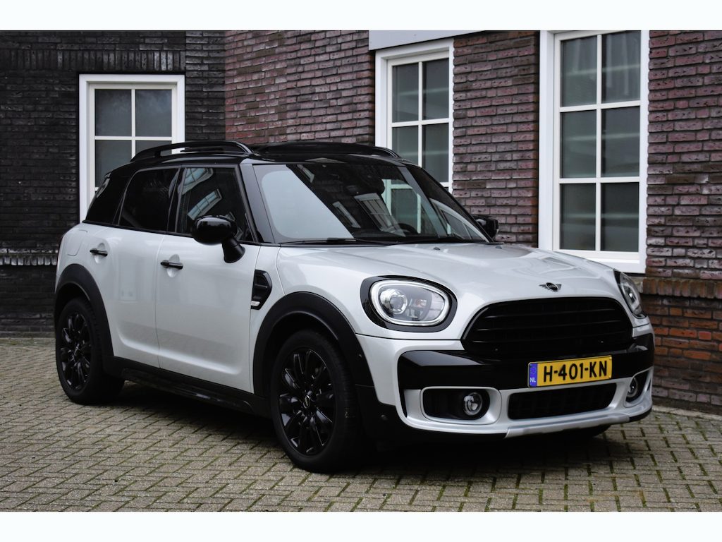 MINI Countryman Leer/Sportstoelen/Panoramadak/Verw stoelen/ECC Grib Automotive B.V. – Klein in schaal, groot in service! Welkom bij Grib Automotive B.V. uit Sassenheim! Bij ons draait alles om persoonlijk contact, vertrouwen en tevreden klanten. Wij zijn een kleins