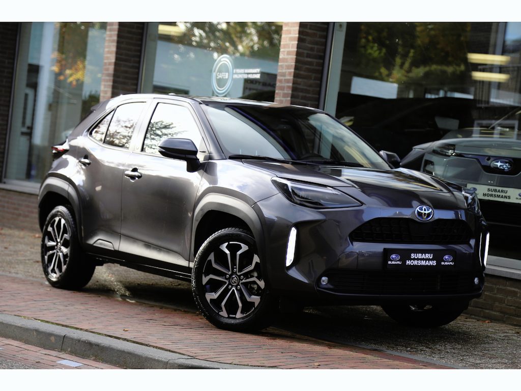 Toyota Yaris Cross 1.5 Hybrid Dynamic Team Navi Camera LED ACC