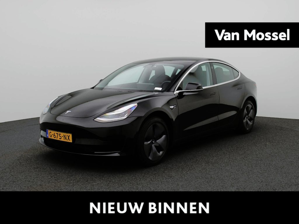 Tesla Model 3 Standard RWD Plus 60 kWh Tesla Model 3 Standard RWD Plus | Lederen Bekleding | Navigatie | Camera | Panoramadak | LED Verlichting |