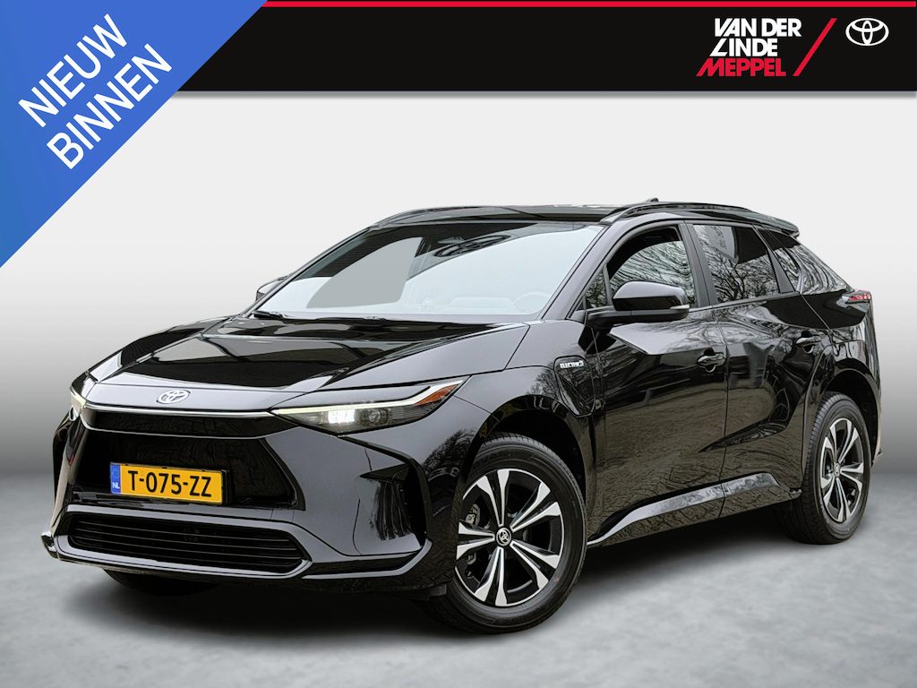 Toyota BZ4X Active 71 kWh Black Ed Camera Clima Cruise