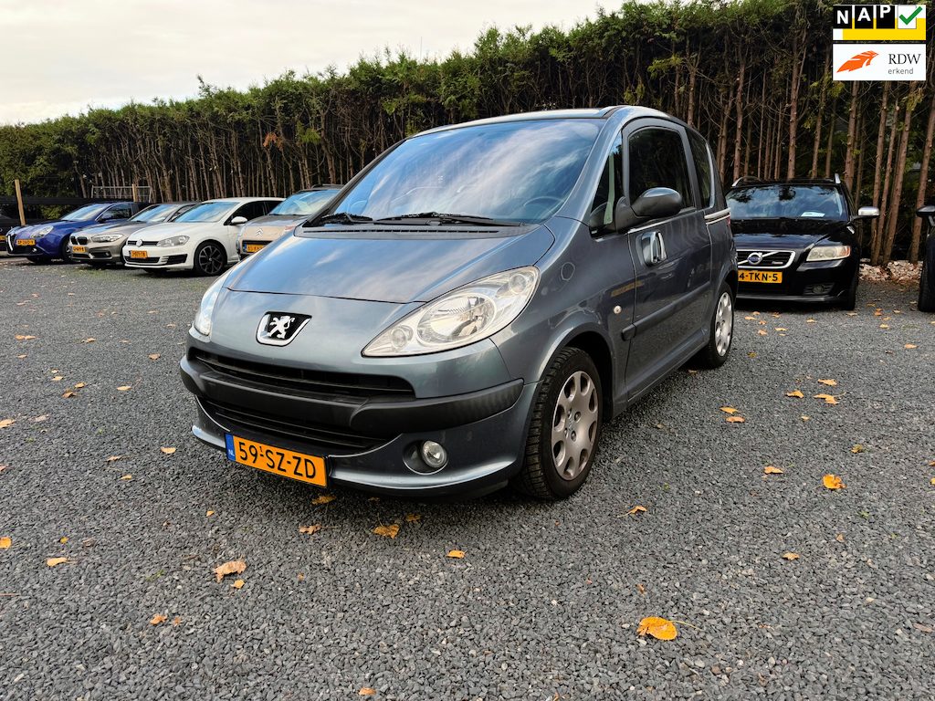 Peugeot 1007 1.4 Sesam Gentry