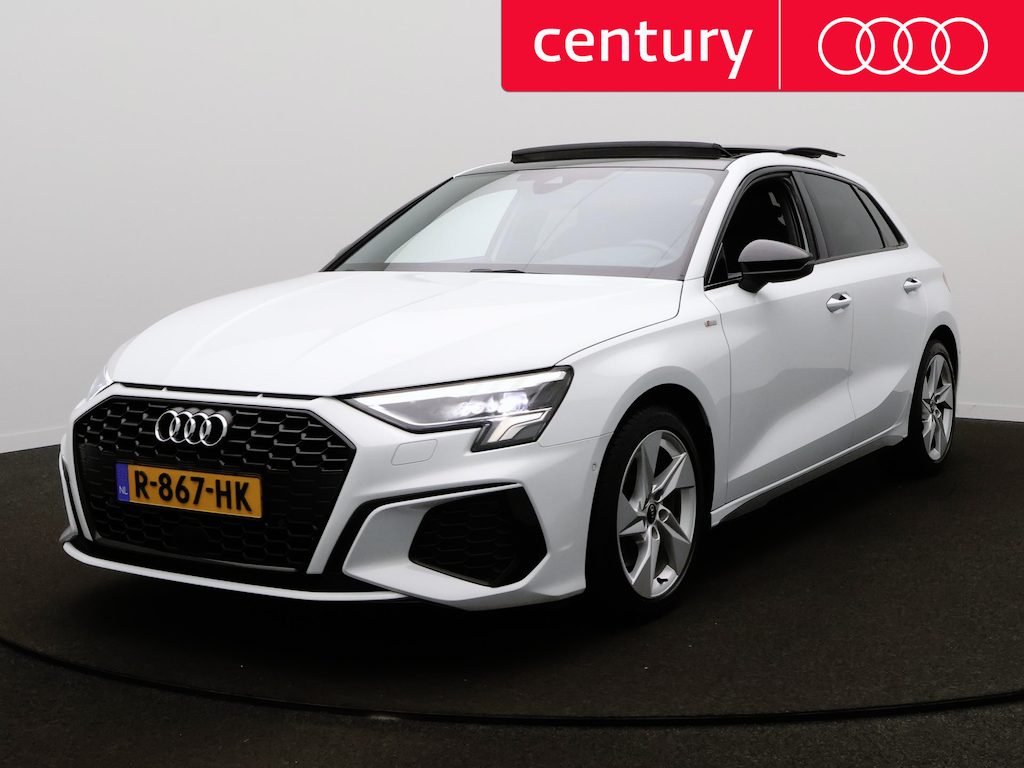 Audi A3 Sportback 30 TFSI S edition | S-line | Stoelverwarming | Panoramadak | Adap. Cruise control | Virtual Cockpit |