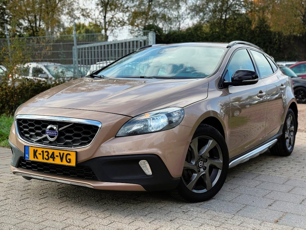 Volvo V40 Cross Country 2.0 T5 Summum AWD AUTOMAAT AIRCO PDC