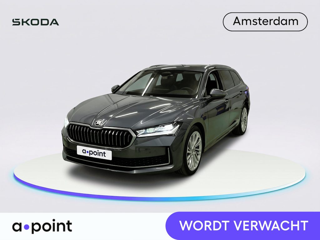 Skoda Superb Combi 1.5 TSI Laurin & Klement PHEV Business Edition 204 pk Automaat (DSG) | Verlengde garantie | Navigatie | Panoramadak | Trekhaak (wegklapbaar) | Park assist | 360° camera | Stoel verwarming v/a | Stoelventilatie | Canton Sound |