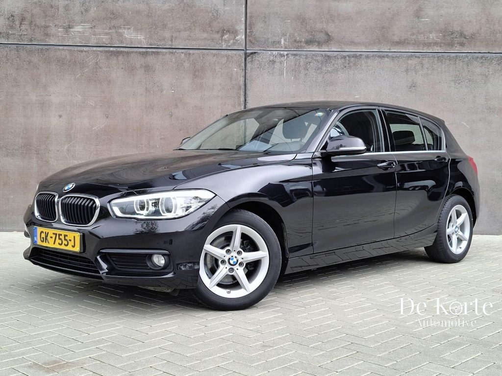 BMW 1-Serie 118i Sport | 2e eigenaar | NAP | Navigatie | NAP | Volledig onderhouden | APK 11-2027 |