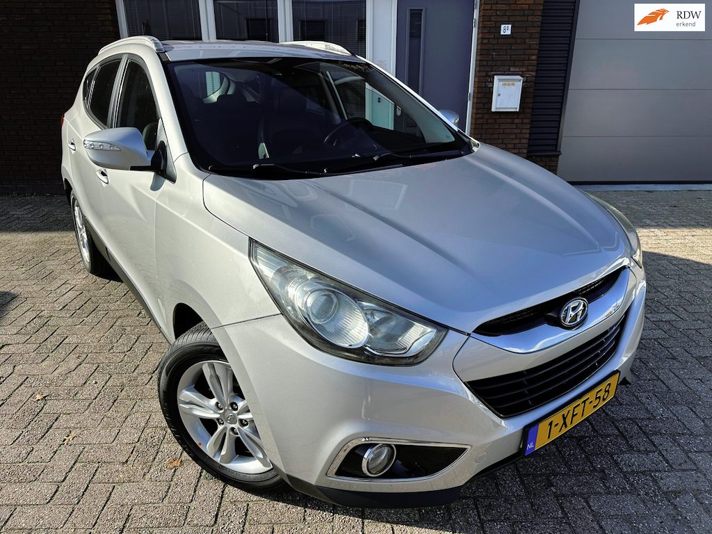 Hyundai ix35 2.0i Style / Leder / Cruise / PDC / Clima / AUT