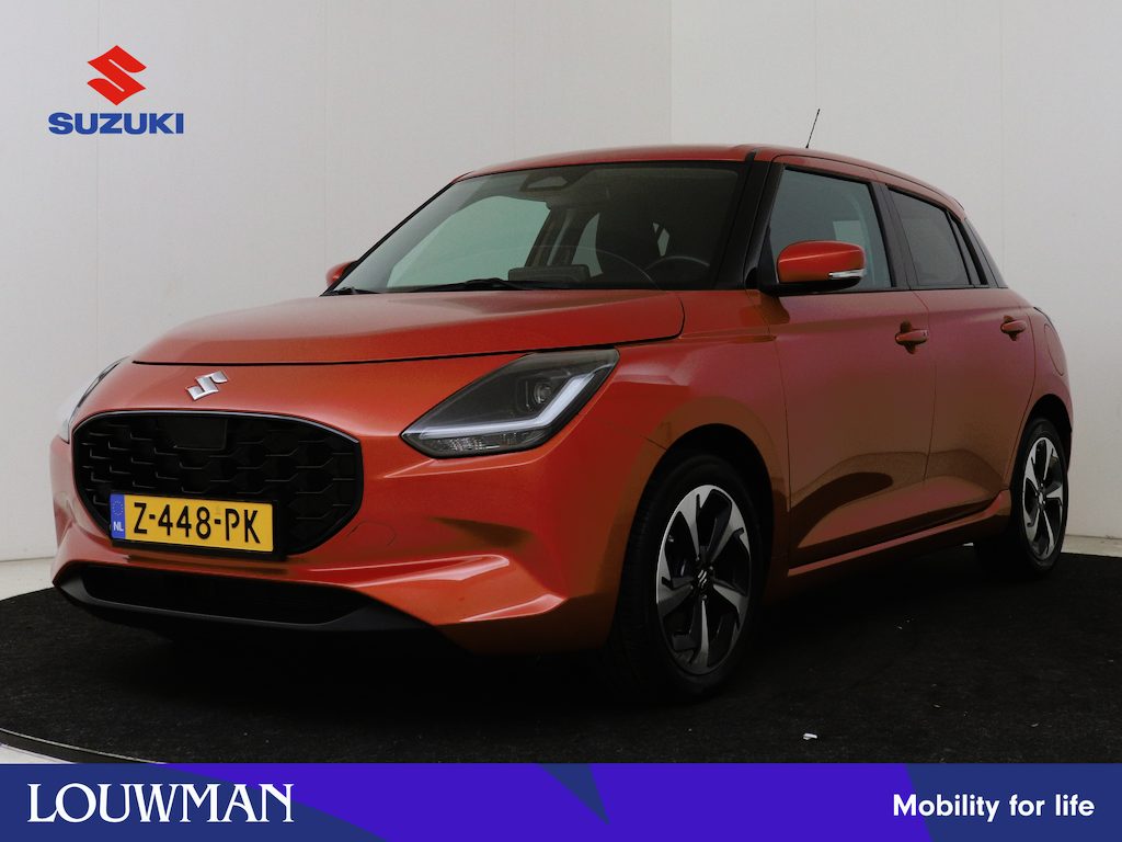 Suzuki Swift 1.2 Style Smart Hybrid | Dealer onderhouden | Dodehoek detectie | Keyless Entry/Start | Stoelverwarming | Parkeersensoren achter | Navigatie | Apple CarPlay/Android Auto | Climate Control |