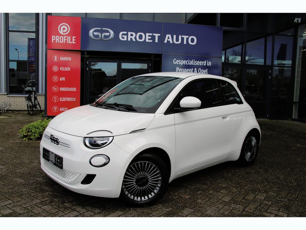 Fiat 500 Icon 42 kWh Automaat Airco Carplay 12.237km Nieuwstaat